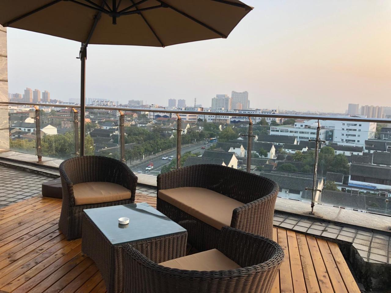 Changshu Weijing Express Hotel מראה חיצוני תמונה